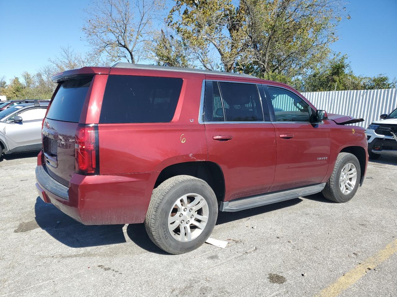 2016 CHEVROLET Tahoe