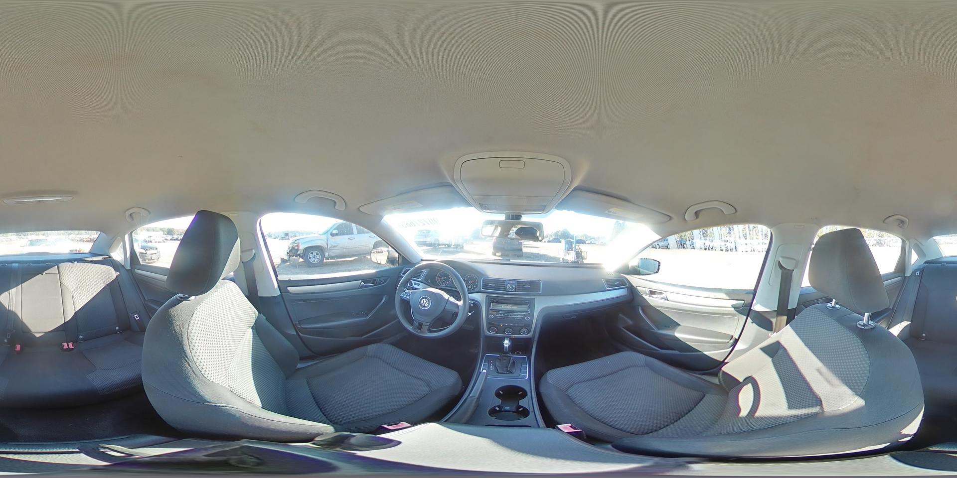 2015 VOLKSWAGEN Passat