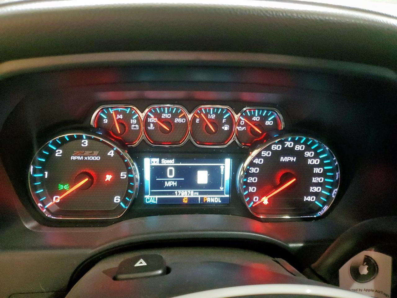 2018 CHEVROLET Silverado
