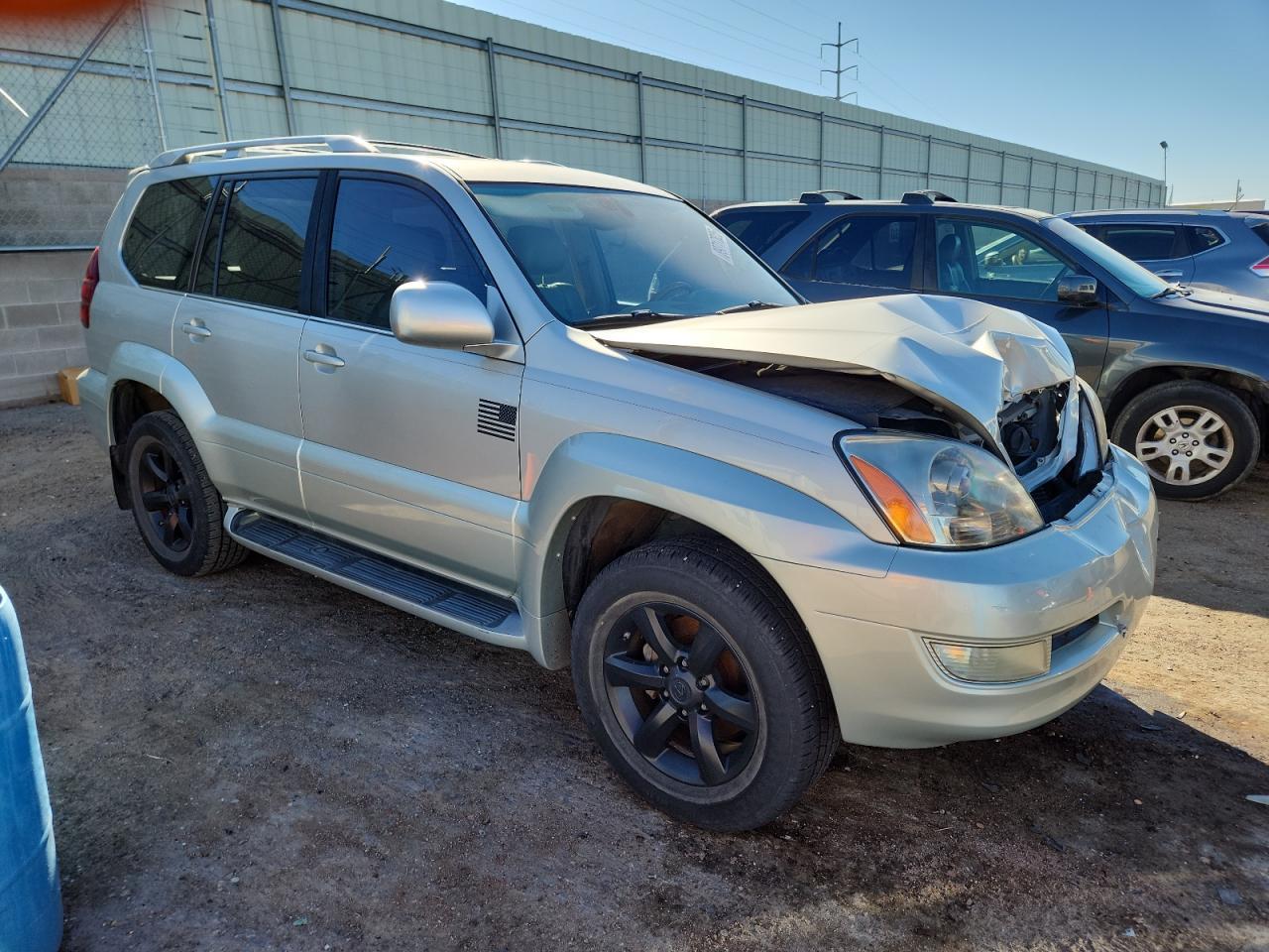 2004 LEXUS Gx 470
