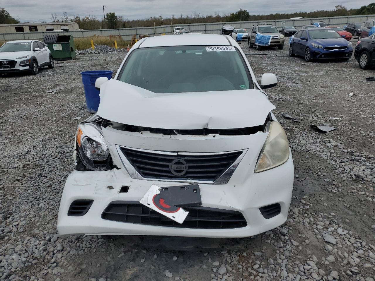 2013 NISSAN VERSA