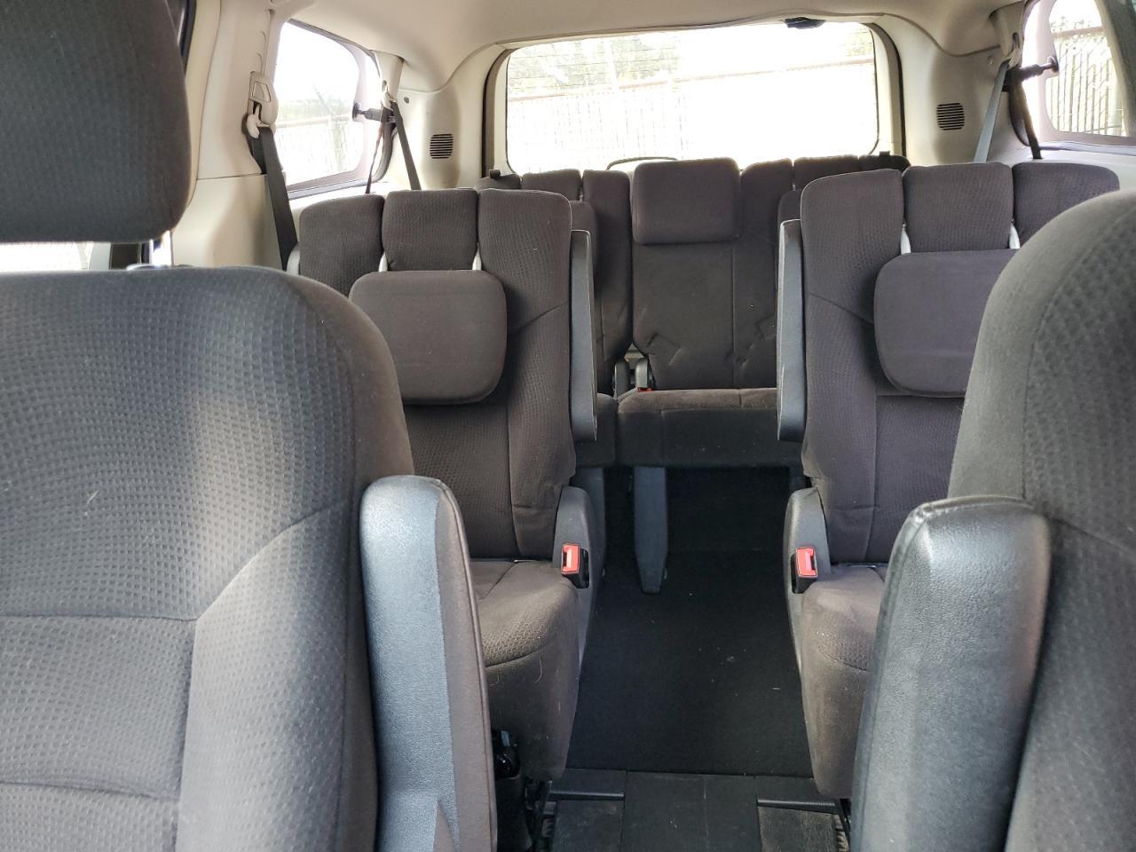 2011 DODGE GRAND CARAVAN
