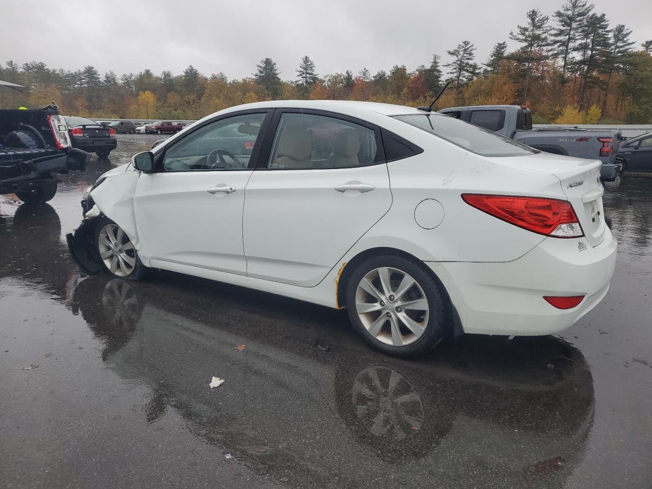 2013 HYUNDAI ACCENT