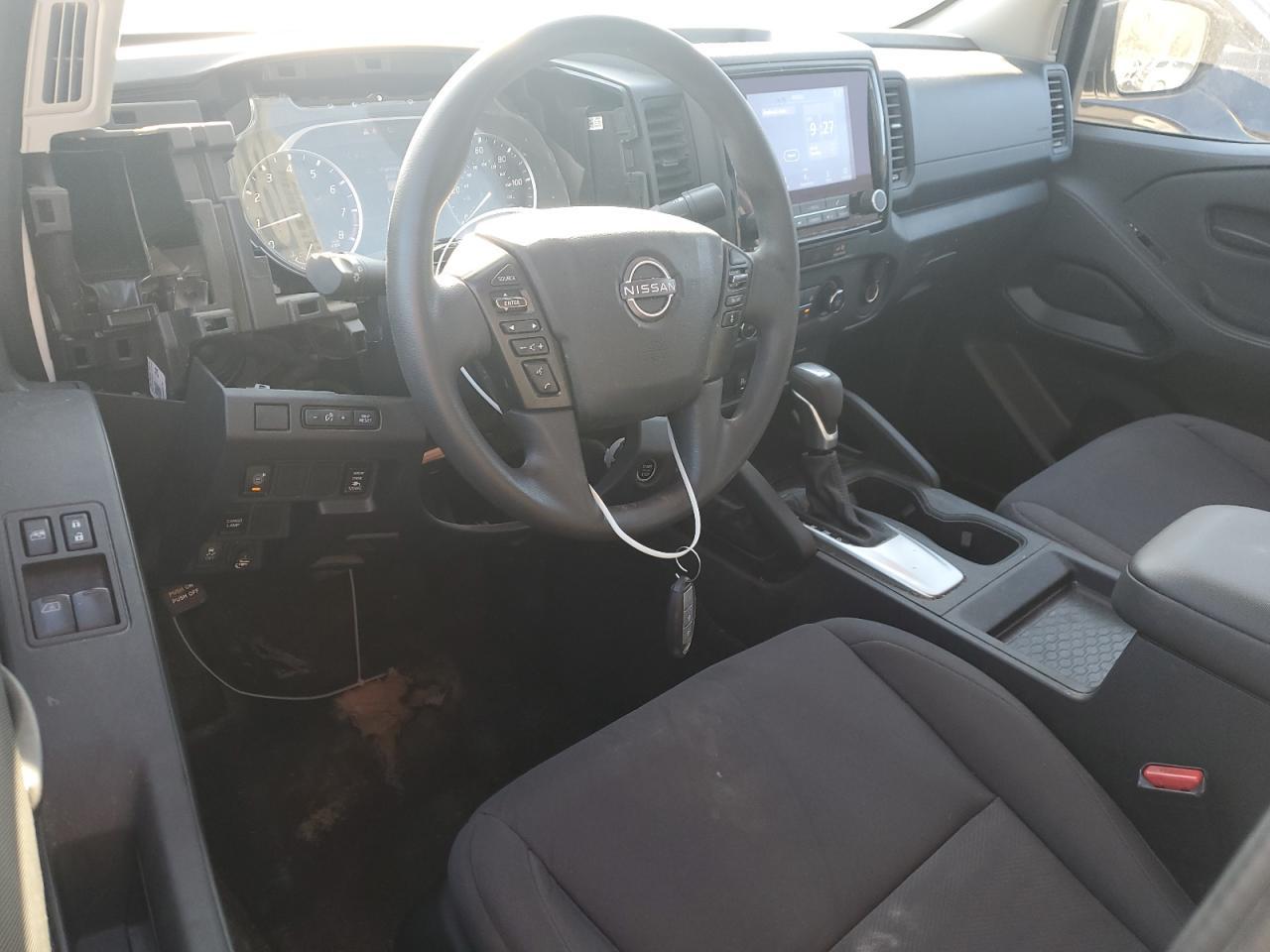 2024 NISSAN Frontier