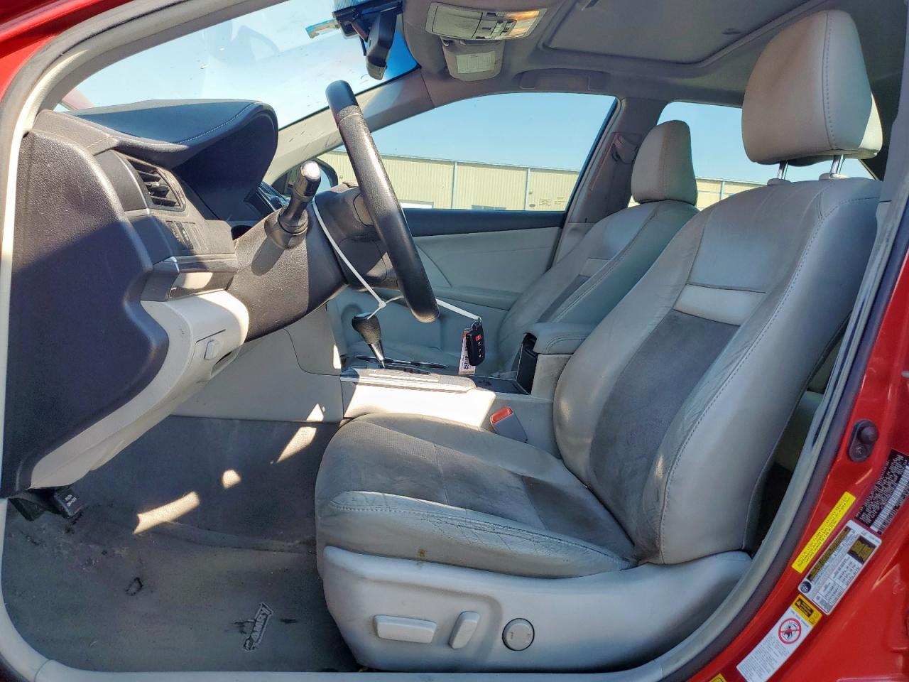 2014 TOYOTA CAMRY