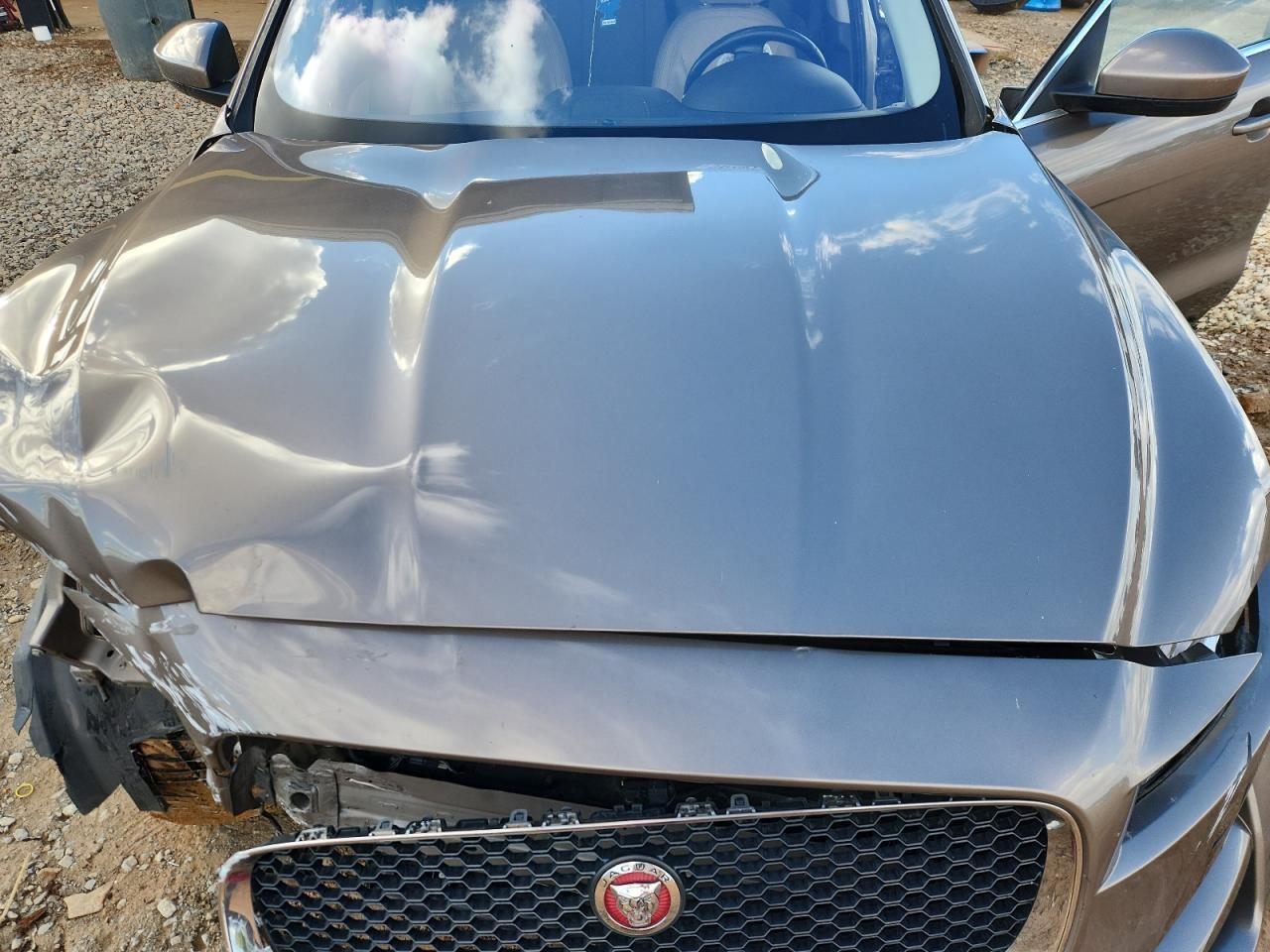 2017 JAGUAR F-Pace