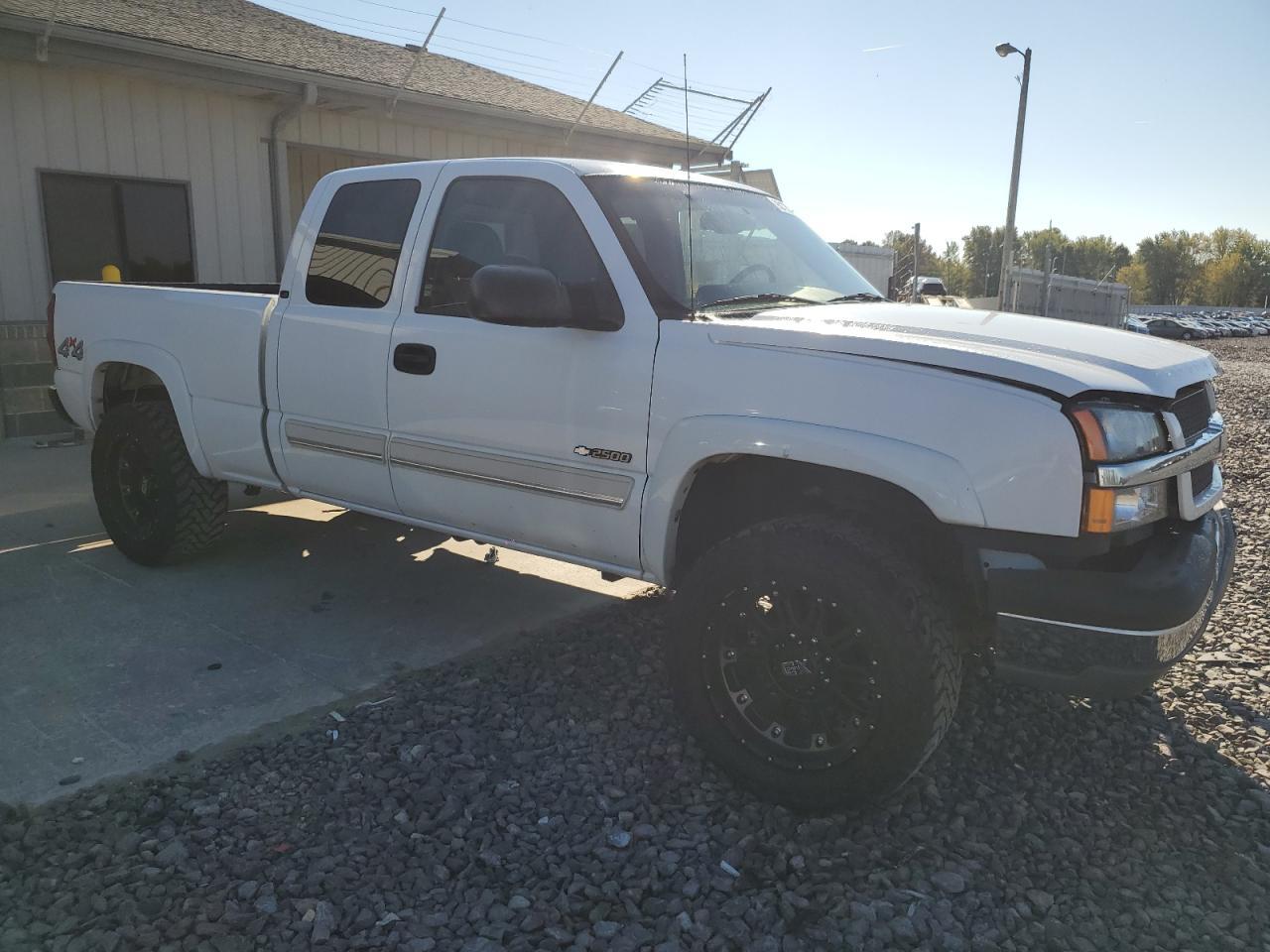 2004 CHEVROLET Silverado