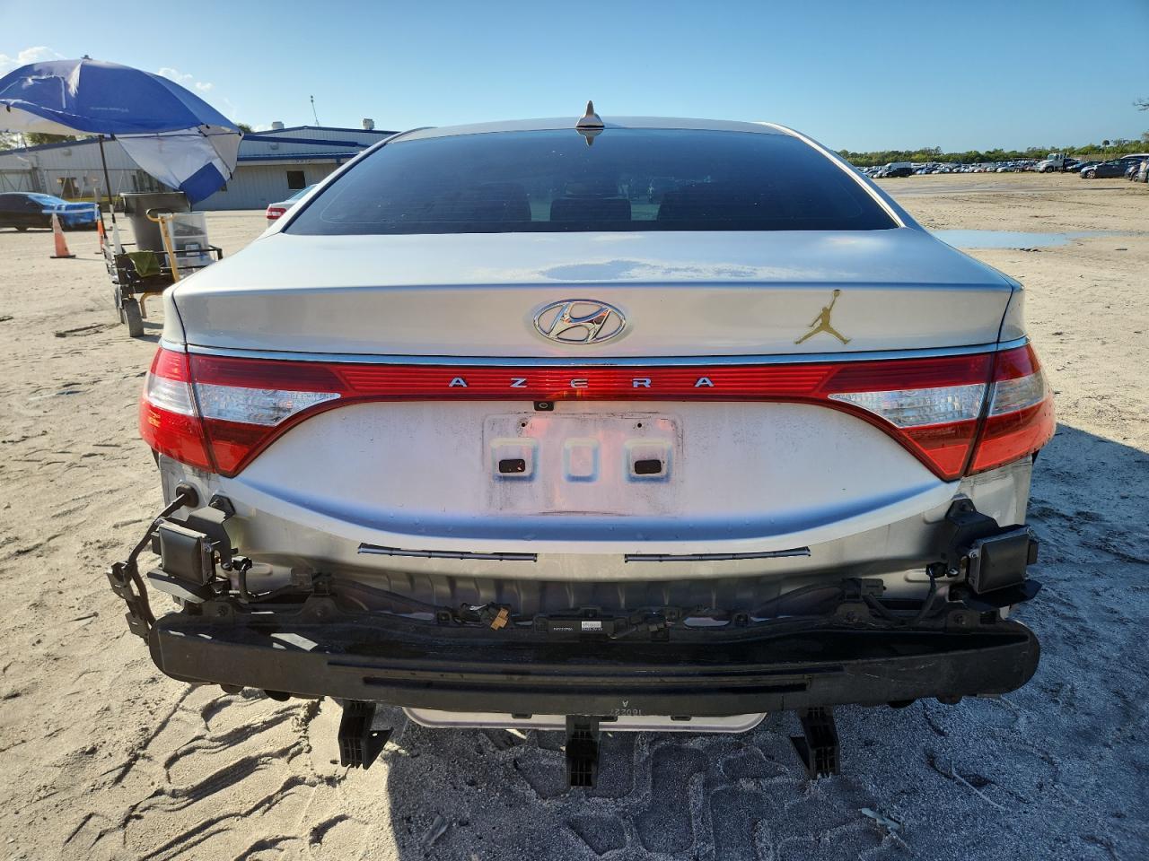 2016 HYUNDAI Azera