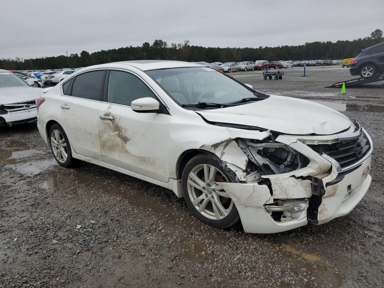 2013 NISSAN ALTIMA