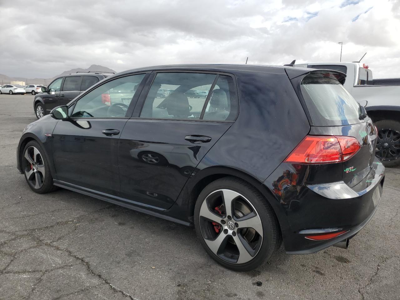 2016 VOLKSWAGEN GTI