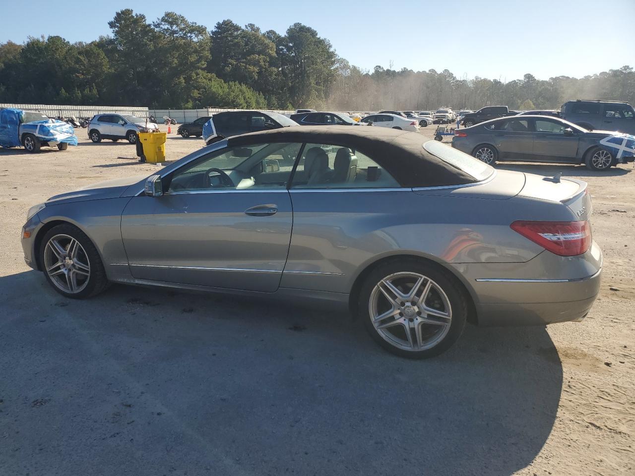 2011 MERCEDES-BENZ E-Class