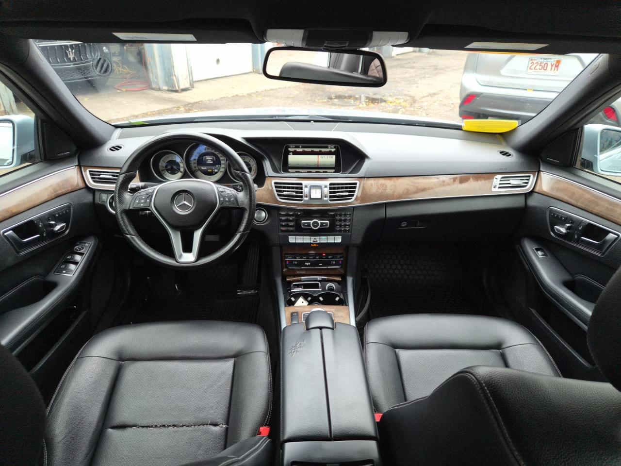 2014 MERCEDES-BENZ E-Class