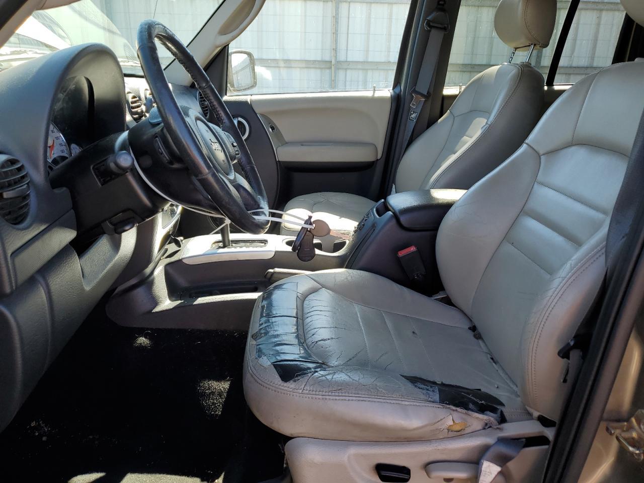 2003 JEEP Liberty
