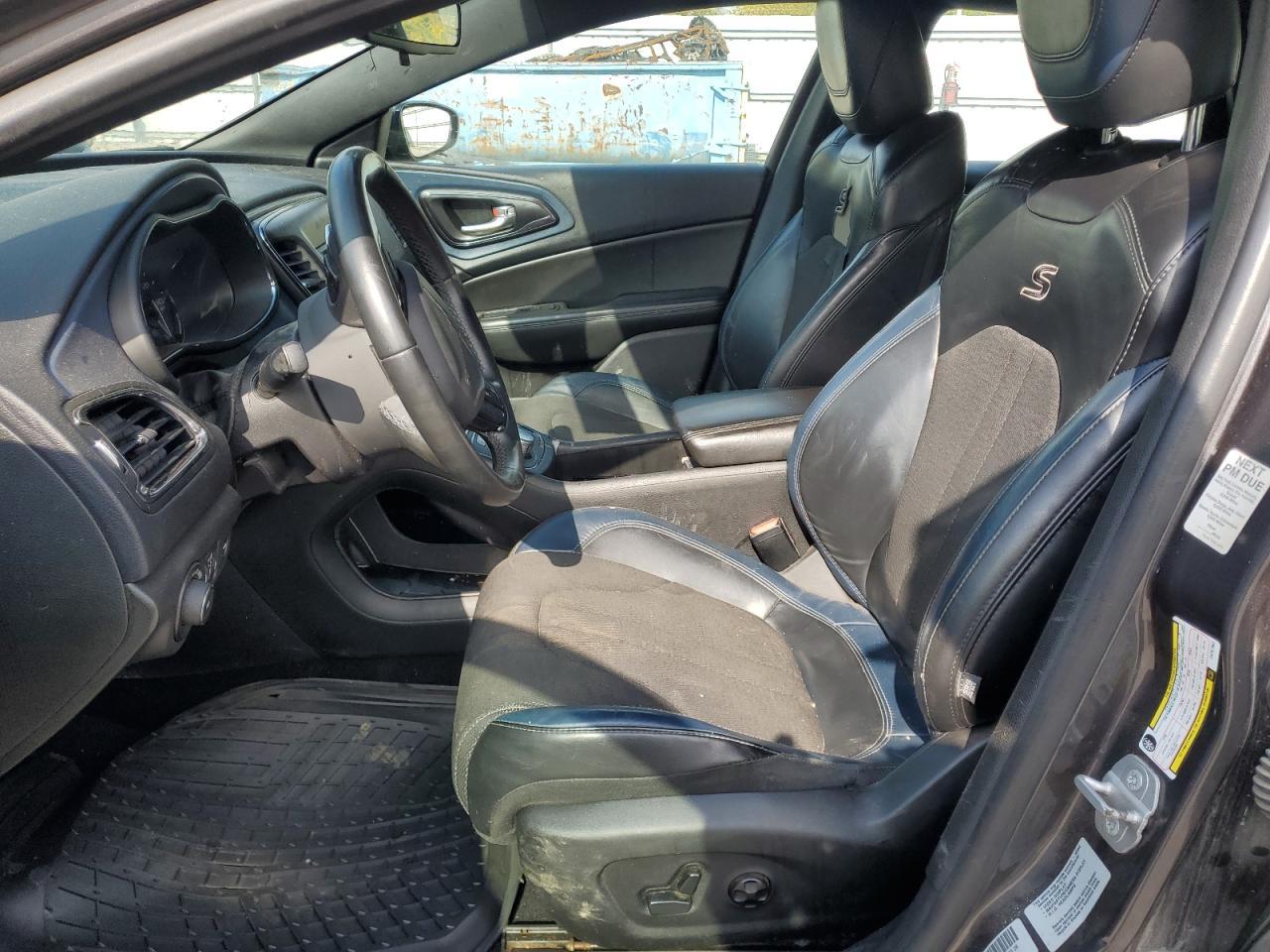 2015 CHRYSLER 200