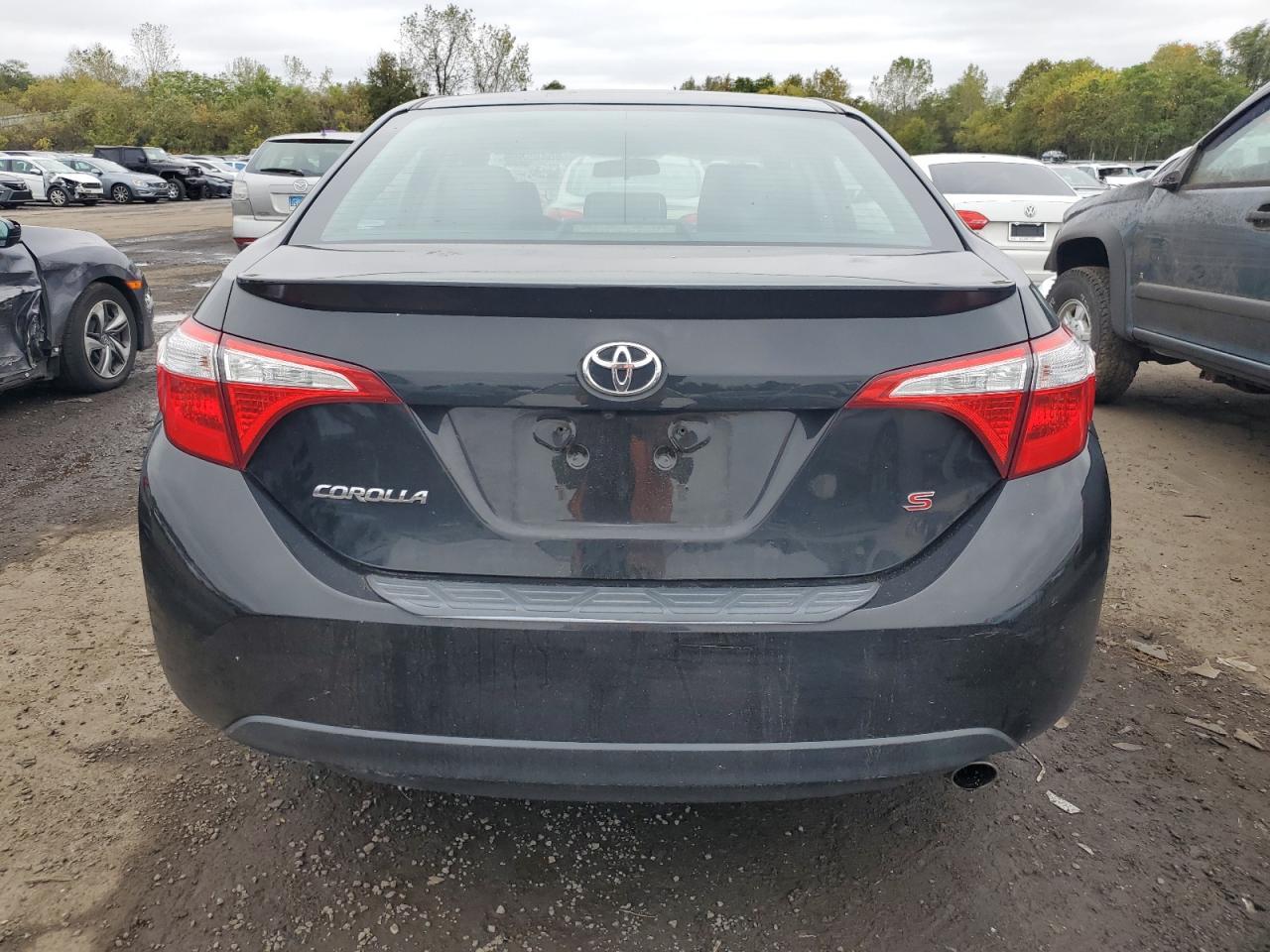 2016 TOYOTA COROLLA