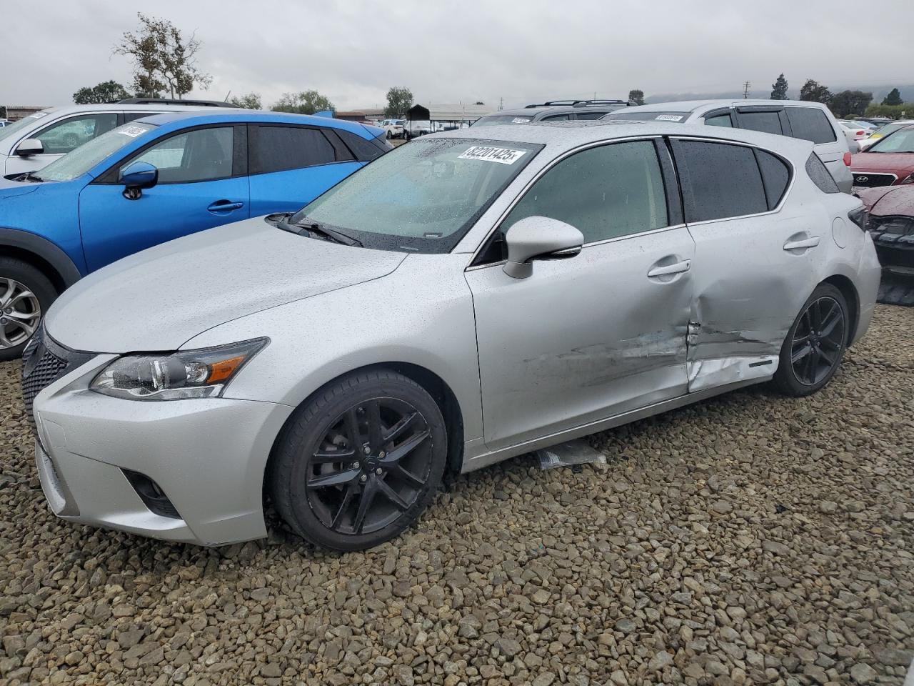 2015 LEXUS CT 200