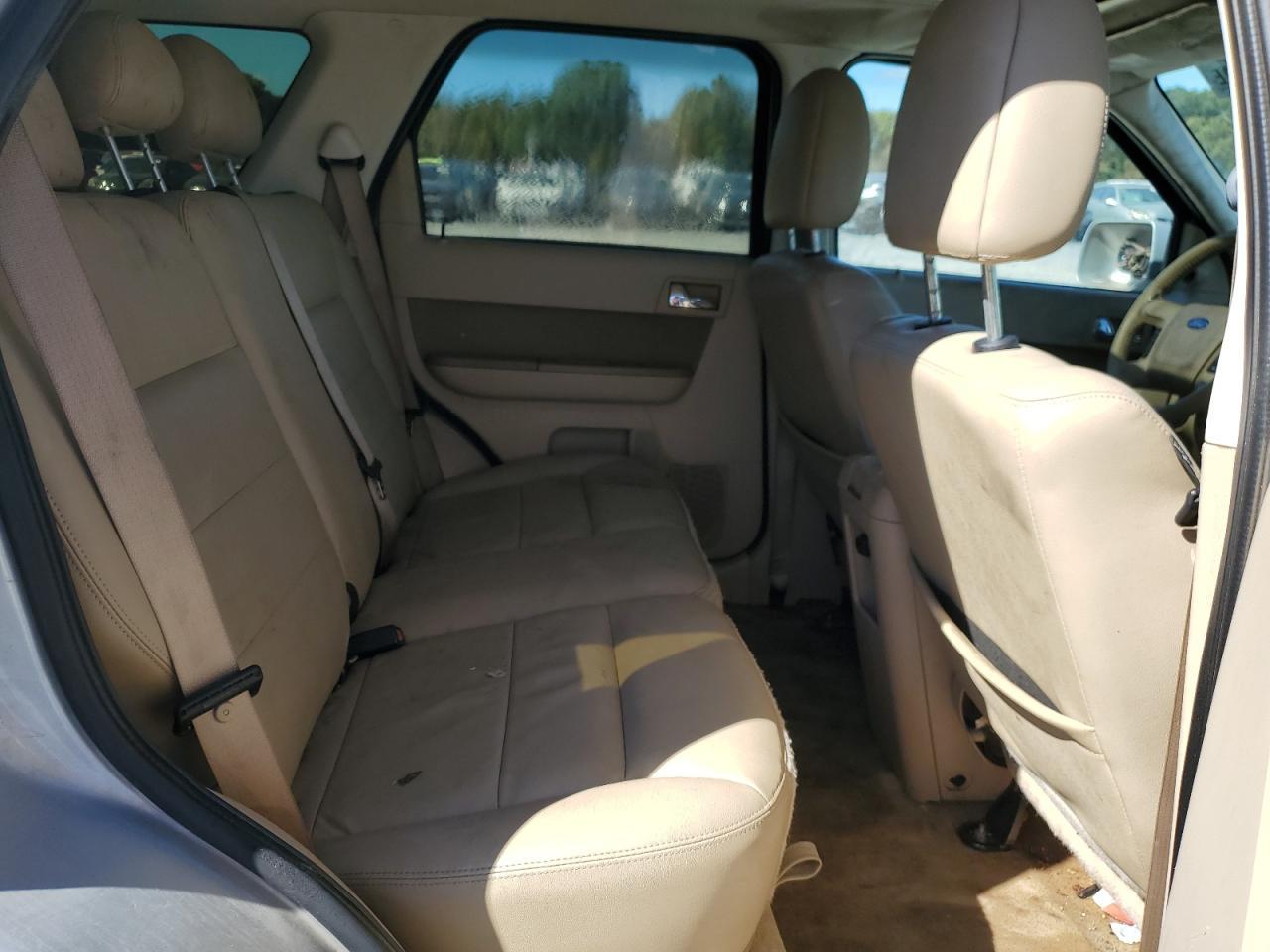 2009 FORD ESCAPE