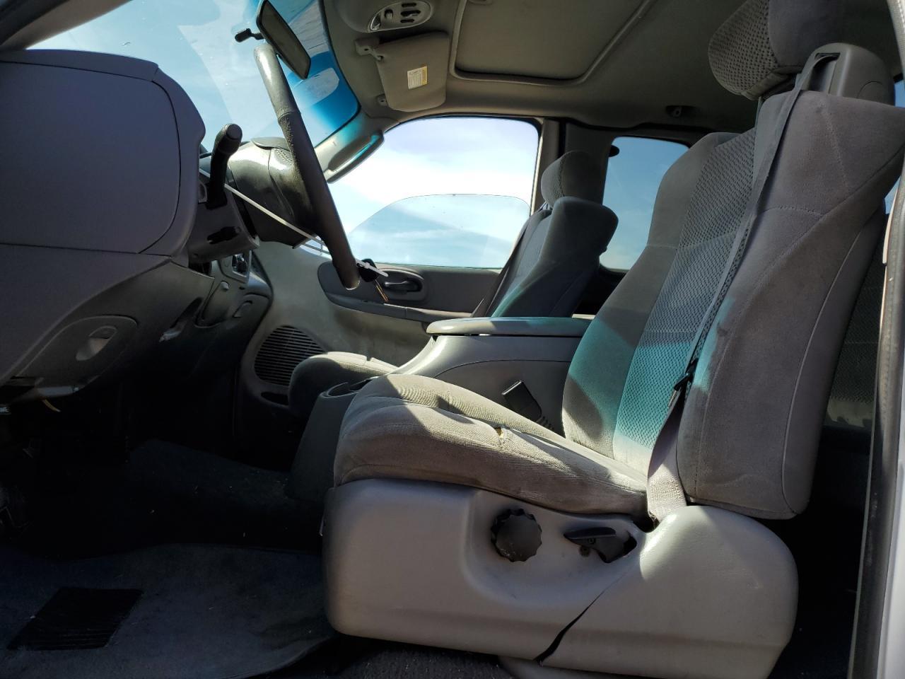 2002 FORD F-150