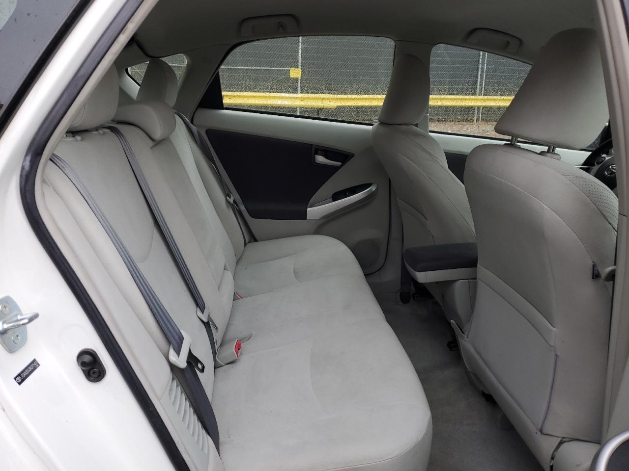 2010 TOYOTA PRIUS