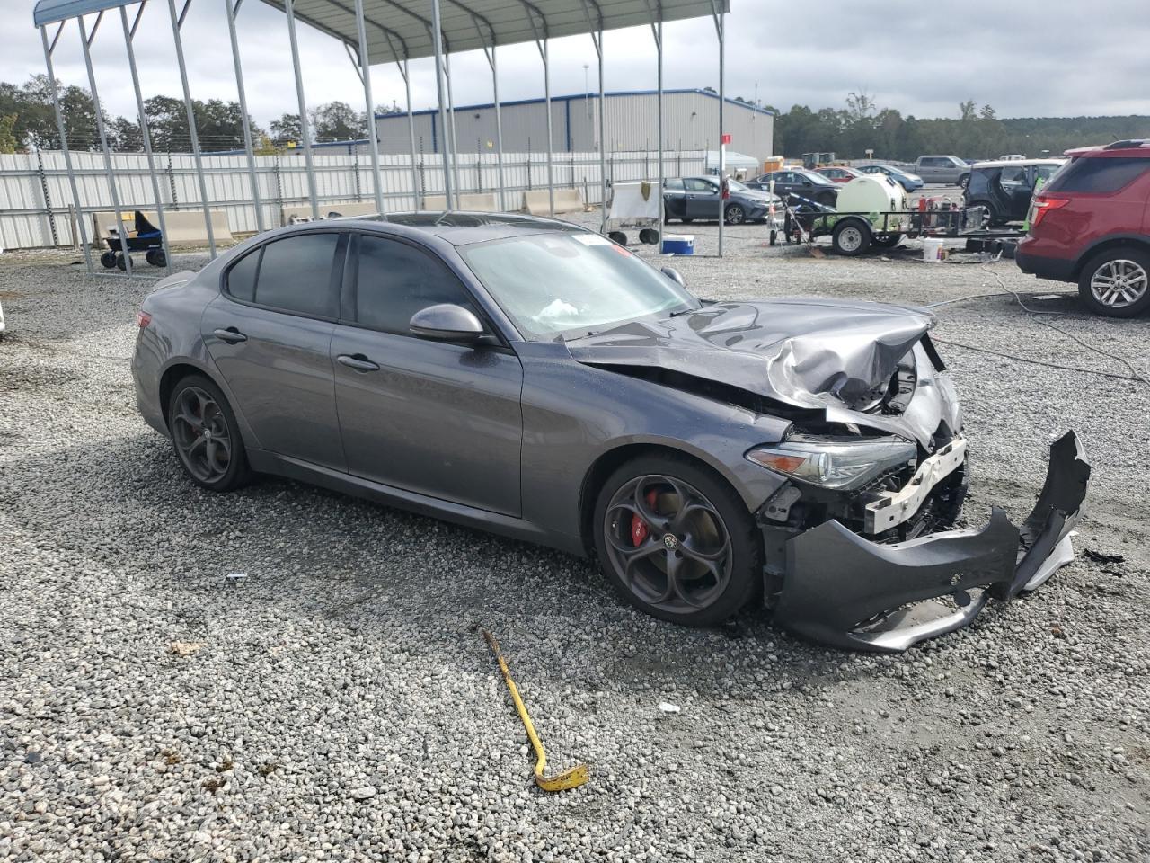 2017 ALFA ROMEO Giulia