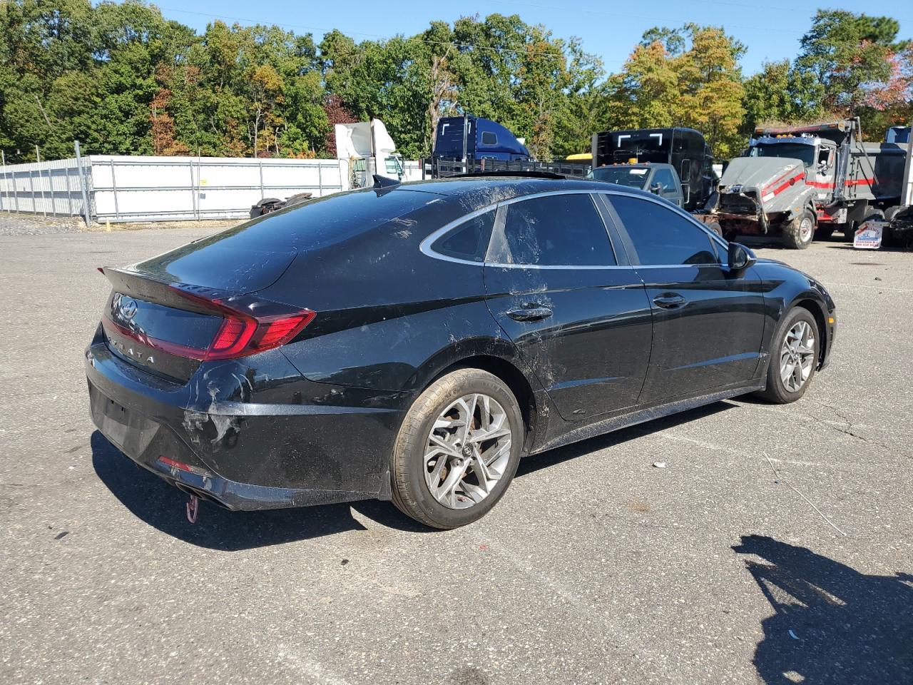2022 HYUNDAI SONATA