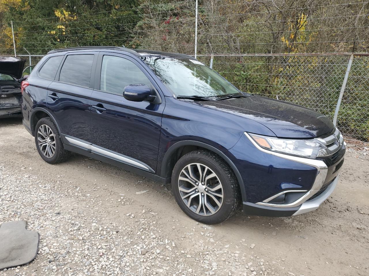 2016 MITSUBISHI outlander