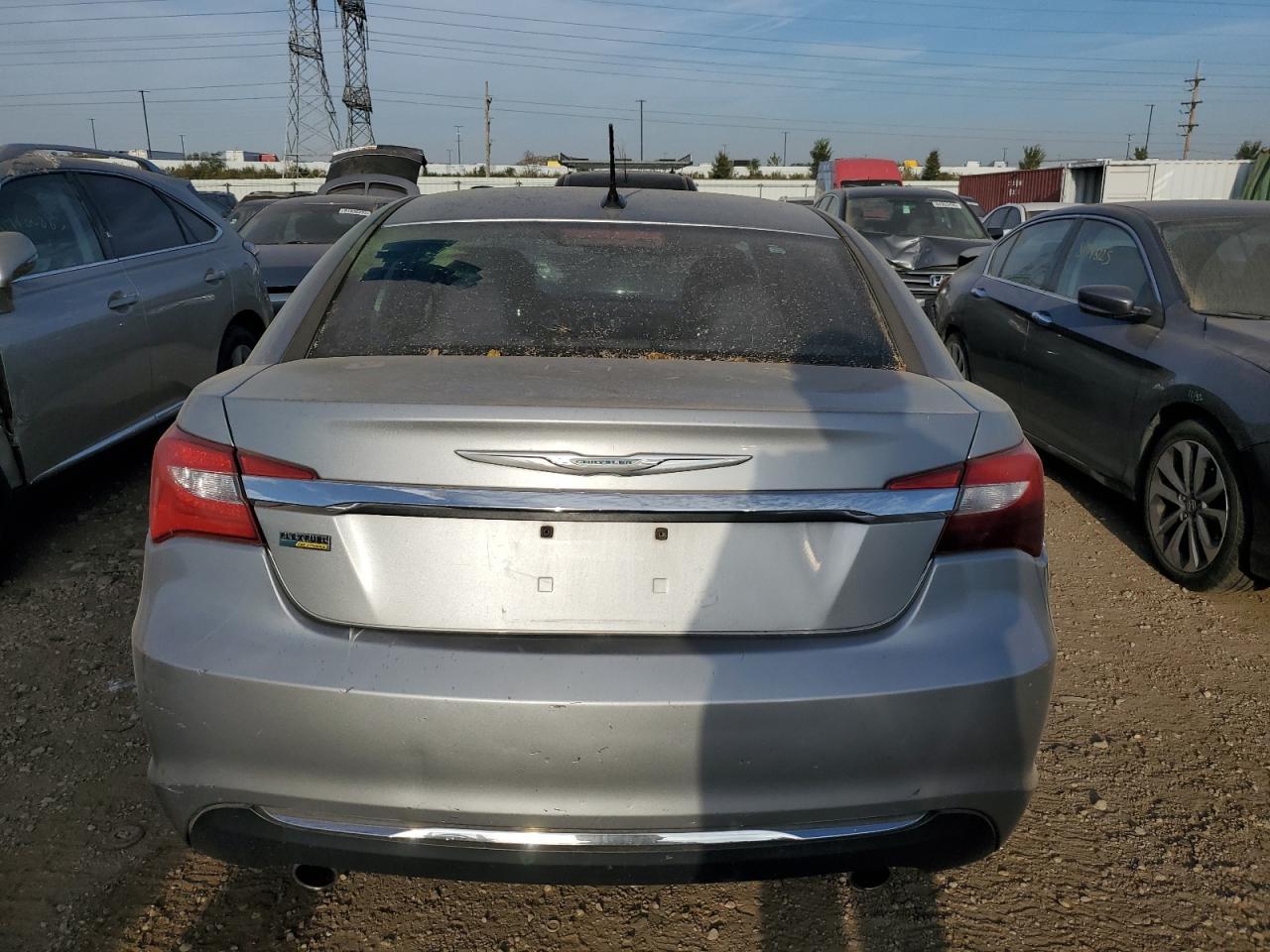 2013 CHRYSLER 200