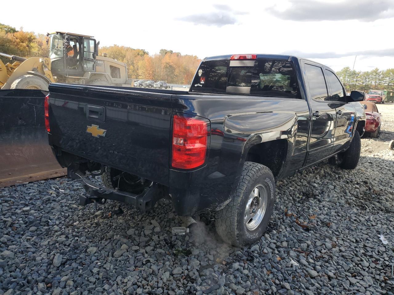 2018 CHEVROLET Silverado