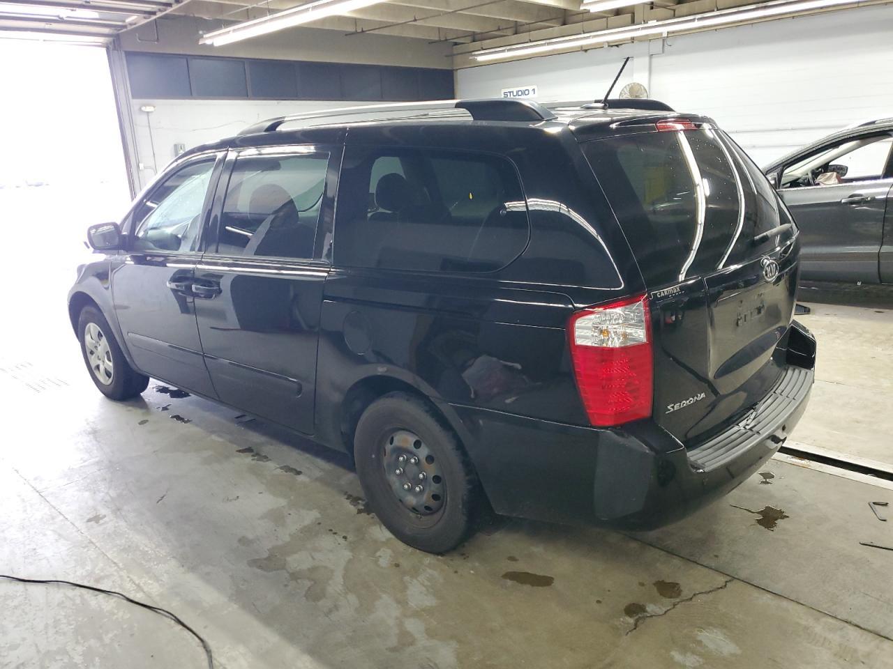 2010 KIA SEDONA