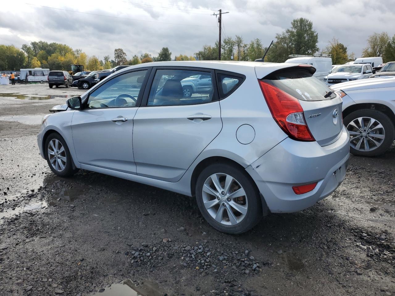 2013 HYUNDAI ACCENT