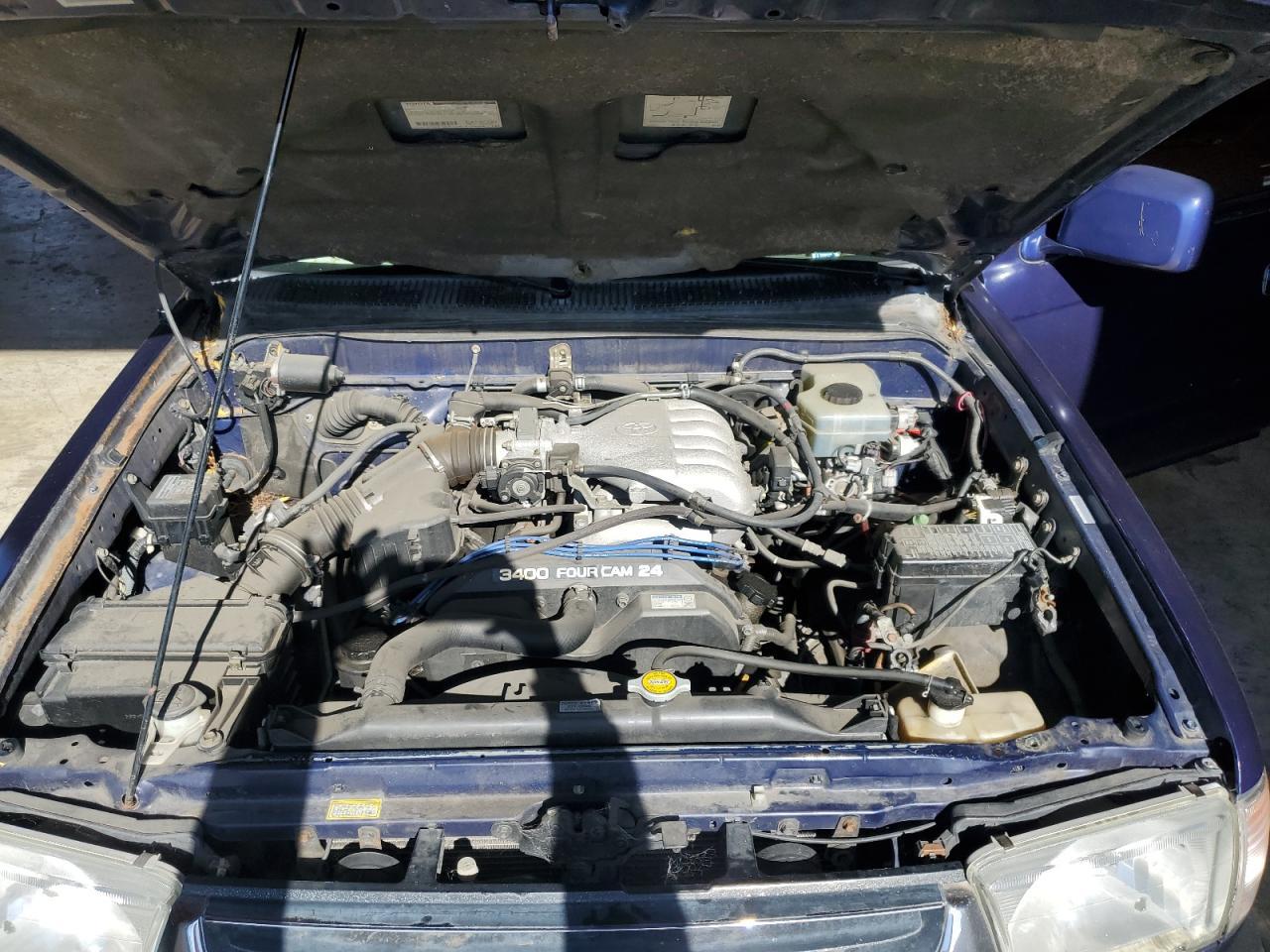 2002 TOYOTA 4Runner