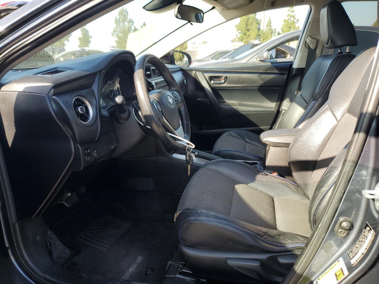 2017 TOYOTA COROLLA