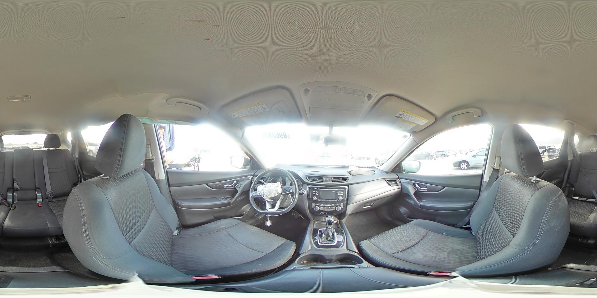 2017 NISSAN ROGUE