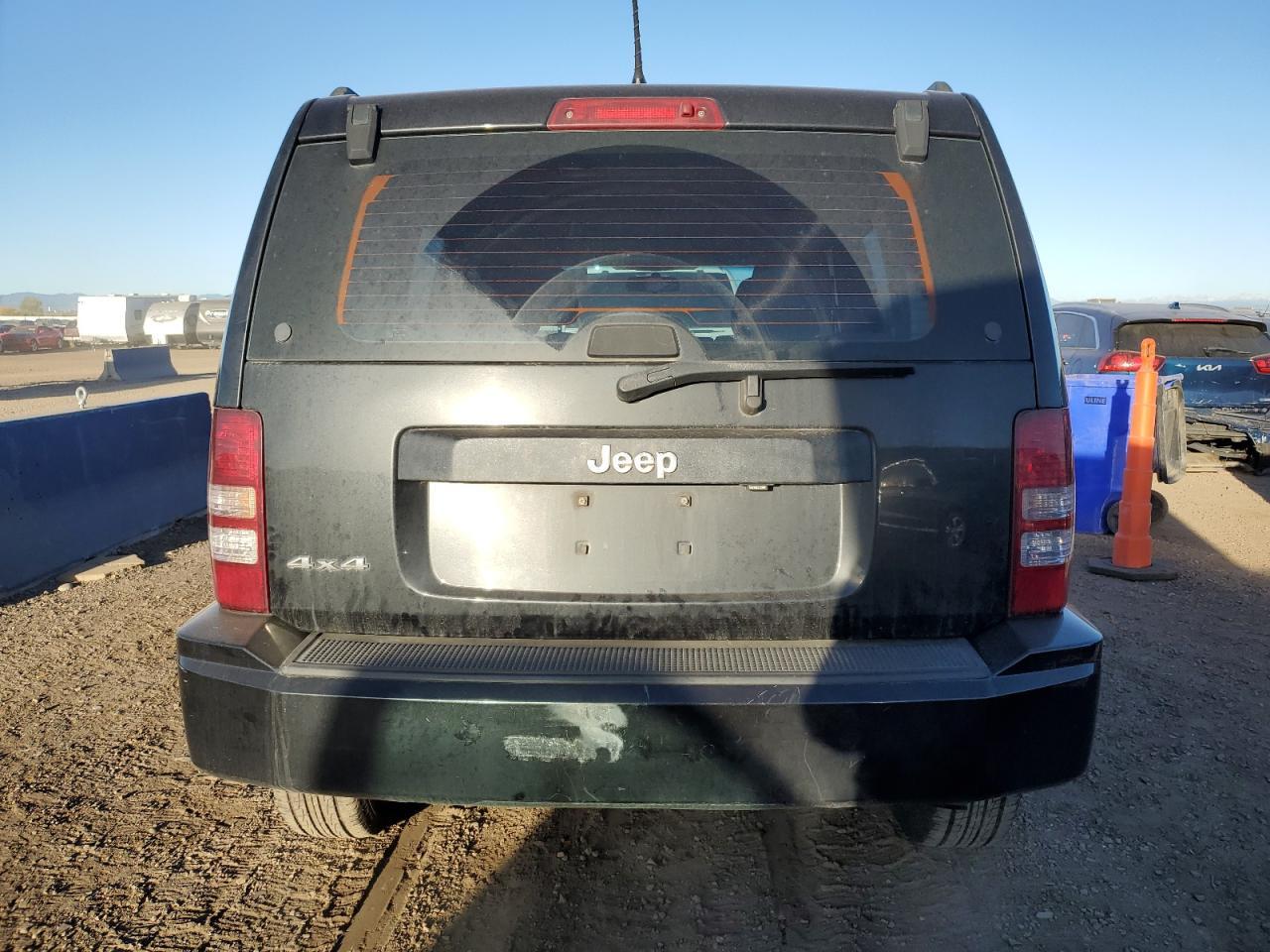 2012 JEEP Liberty