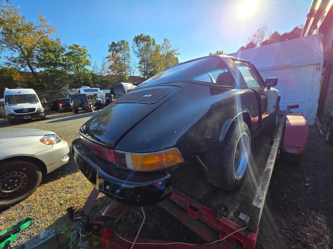 1976 PORSCHE 911
