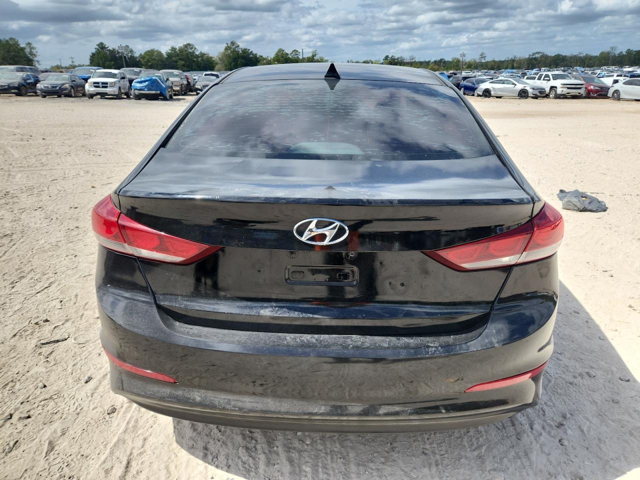 2017 HYUNDAI ELANTRA