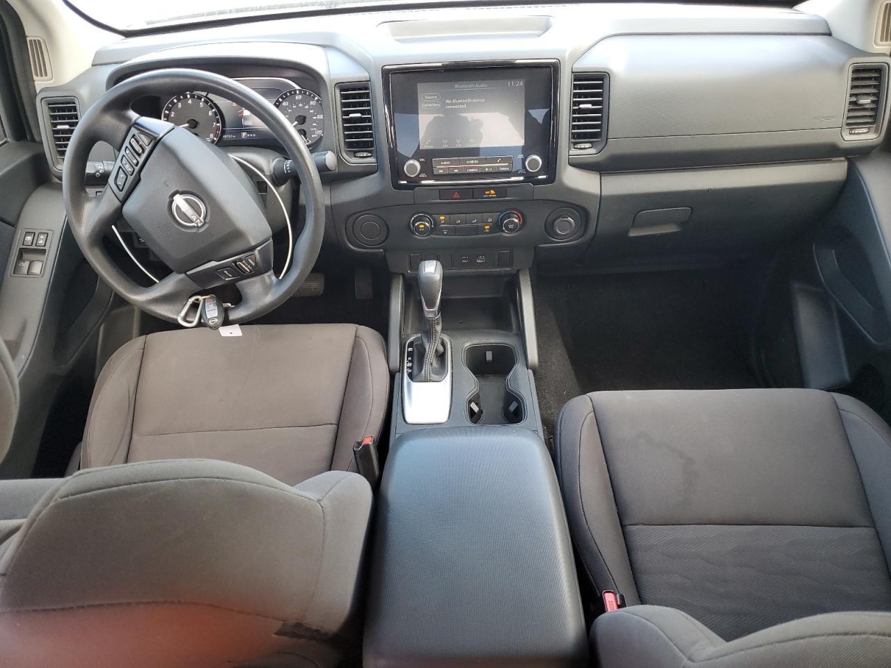 2022 NISSAN Frontier