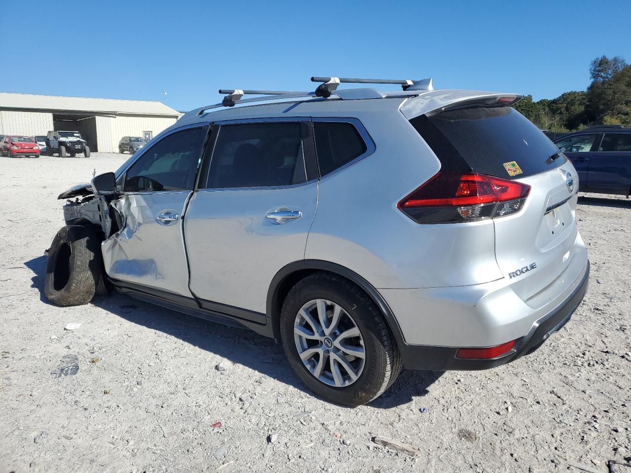 2018 NISSAN ROGUE