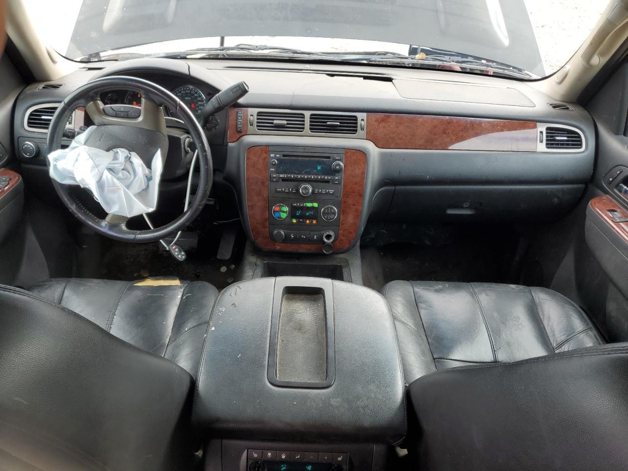 2012 CHEVROLET Suburban