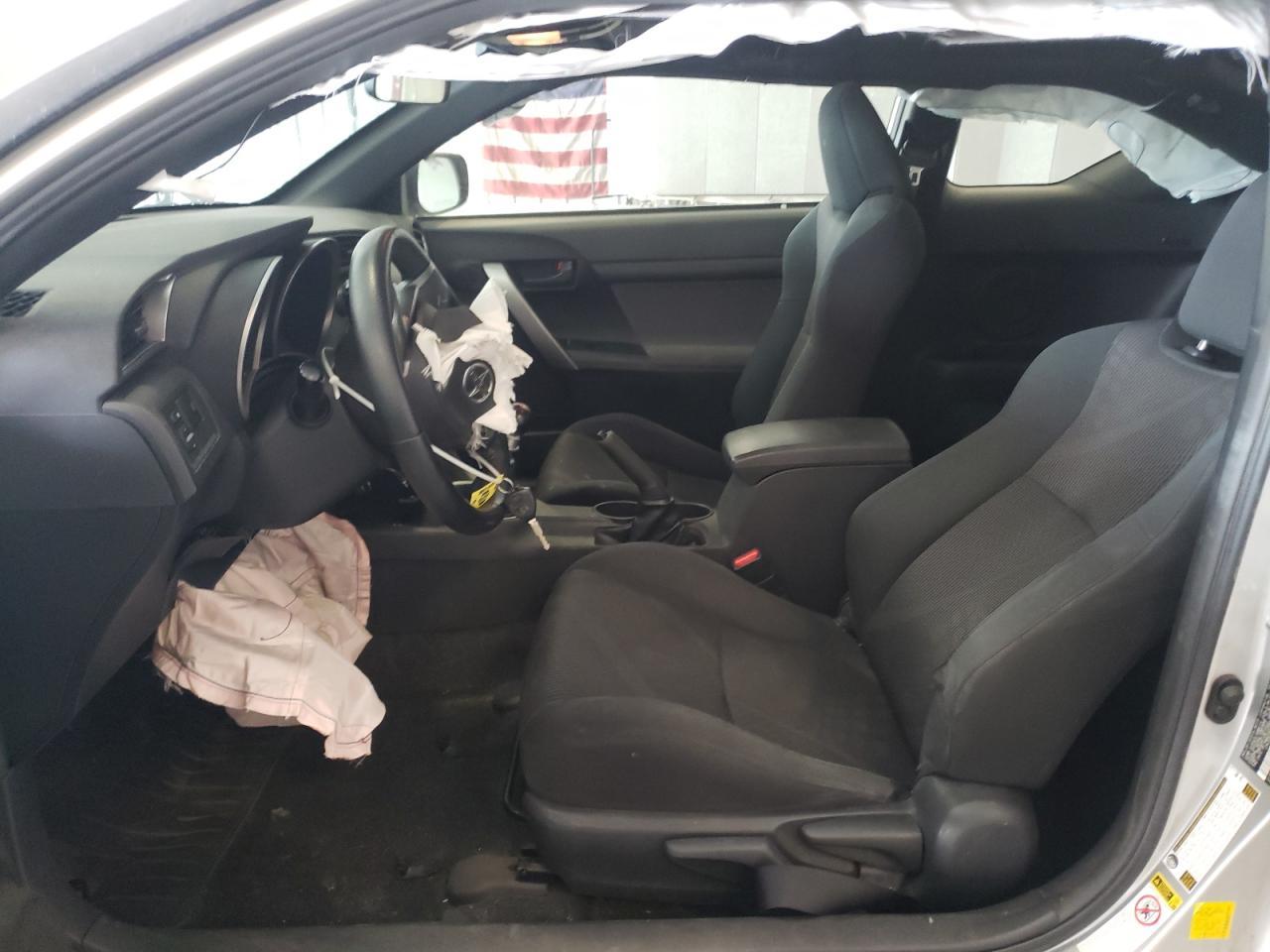 2013 TOYOTA SCION