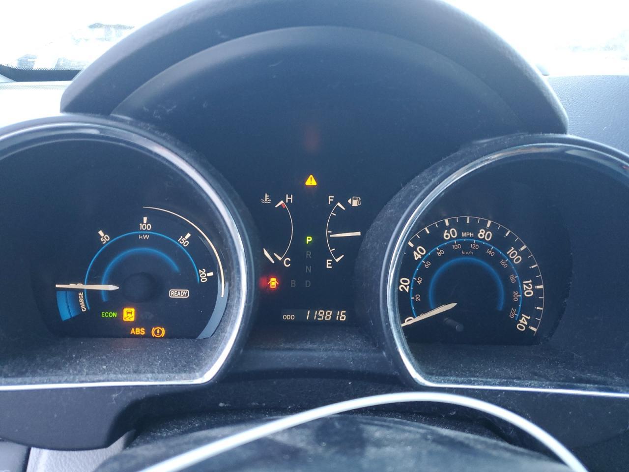 2010 TOYOTA HIGHLANDER