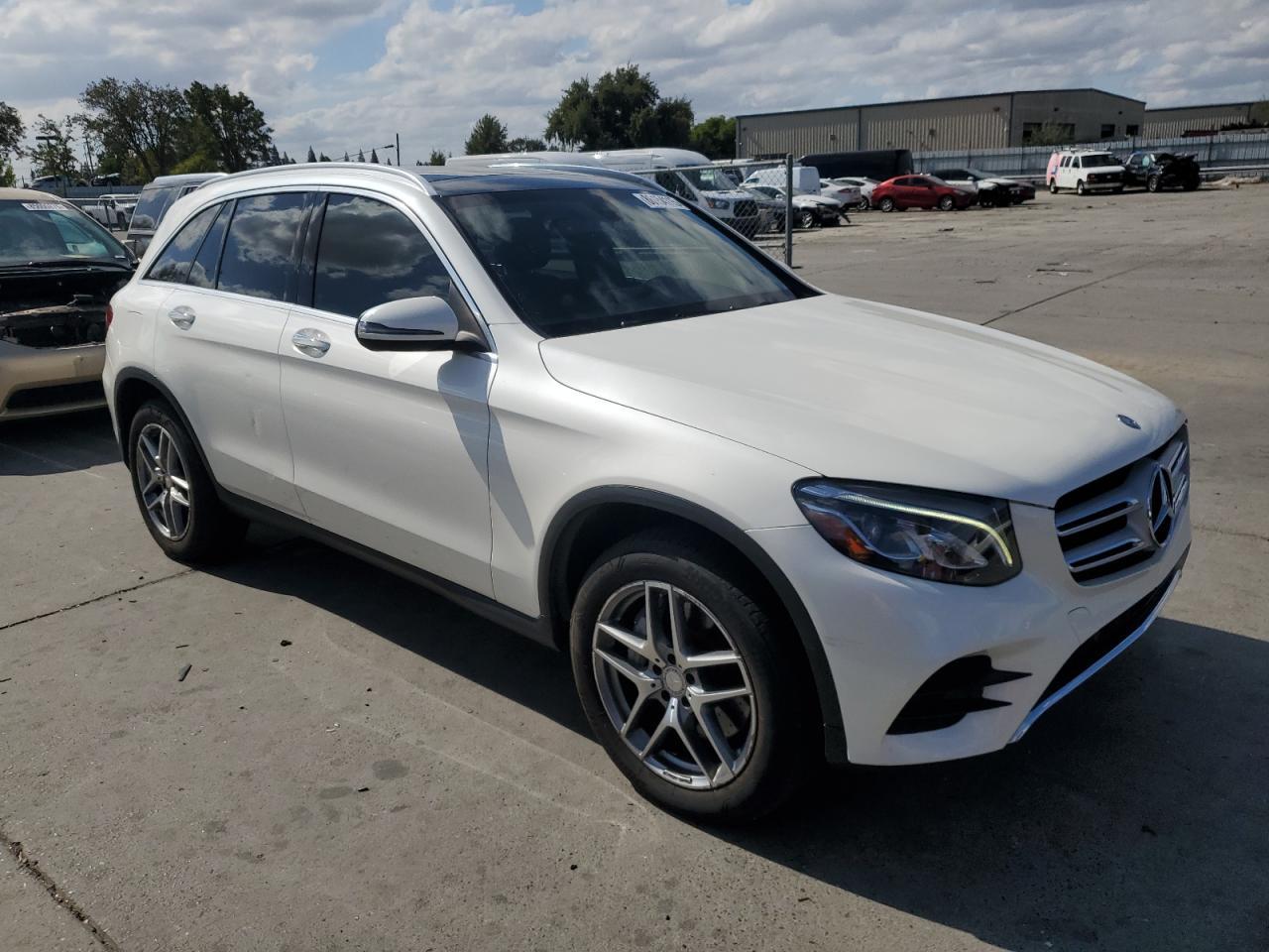 2017 MERCEDES-BENZ GLC-Class