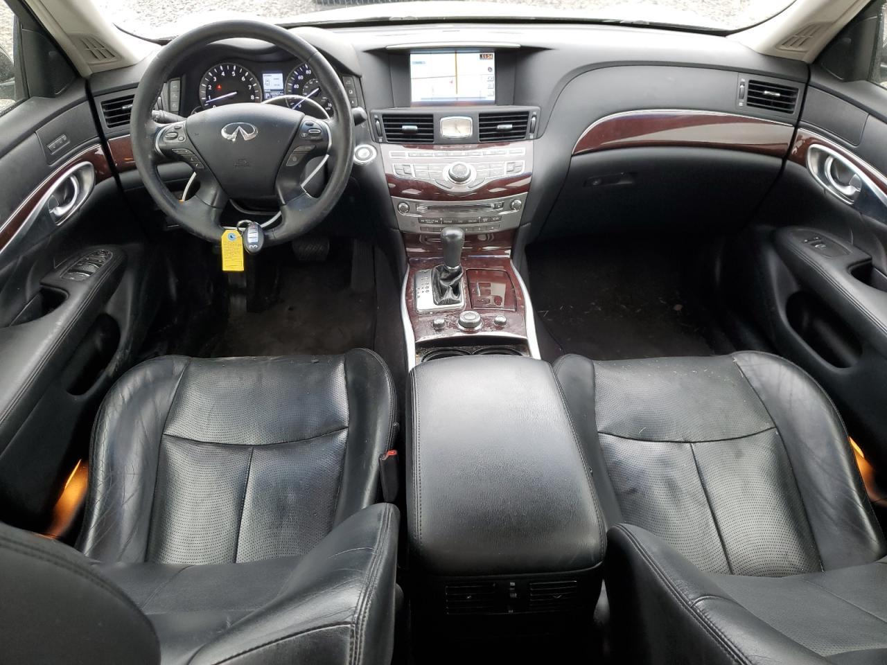 2015 INFINITI Q70