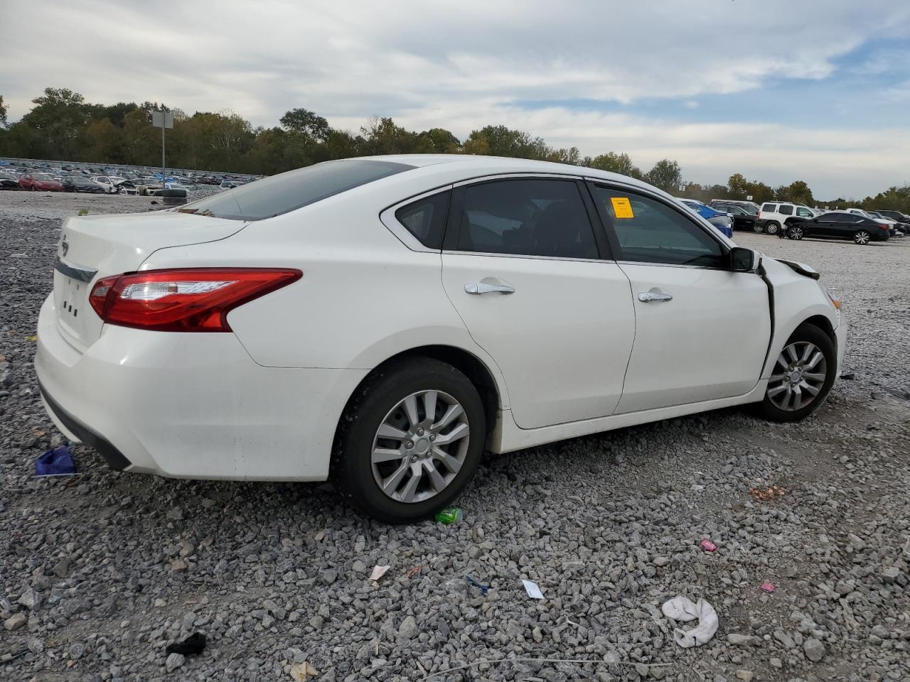 2017 NISSAN ALTIMA