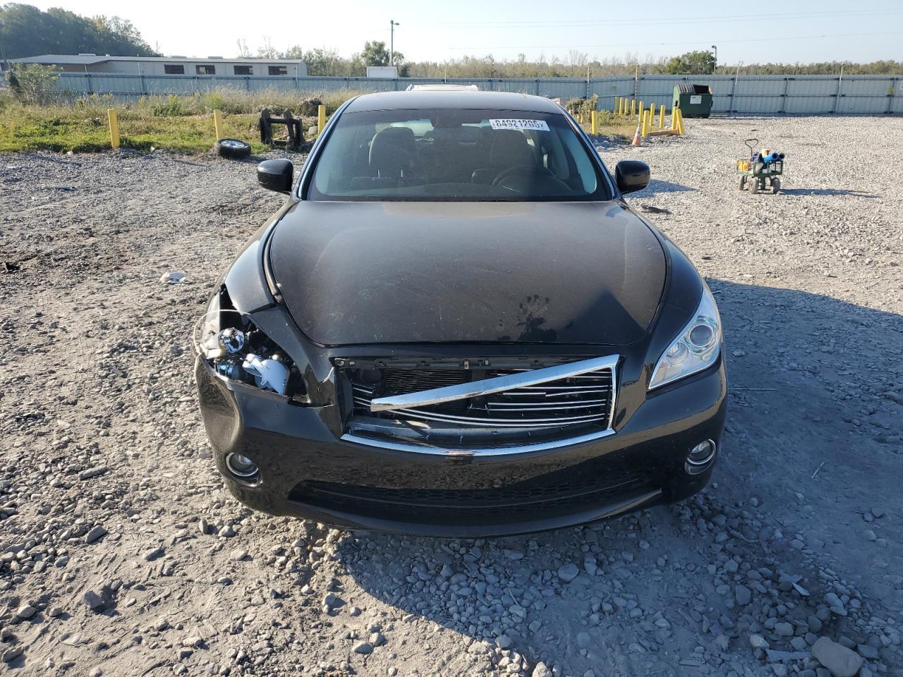2013 INFINITI M37