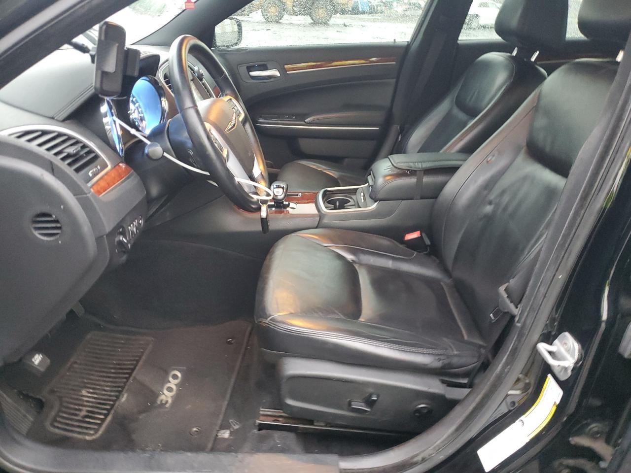 2013 CHRYSLER 300