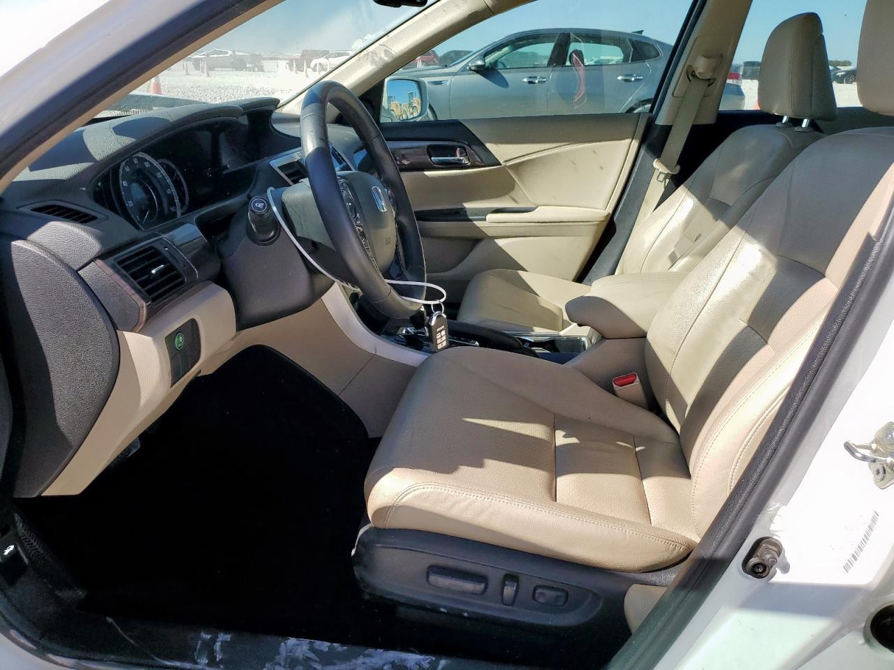 2016 HONDA ACCORD