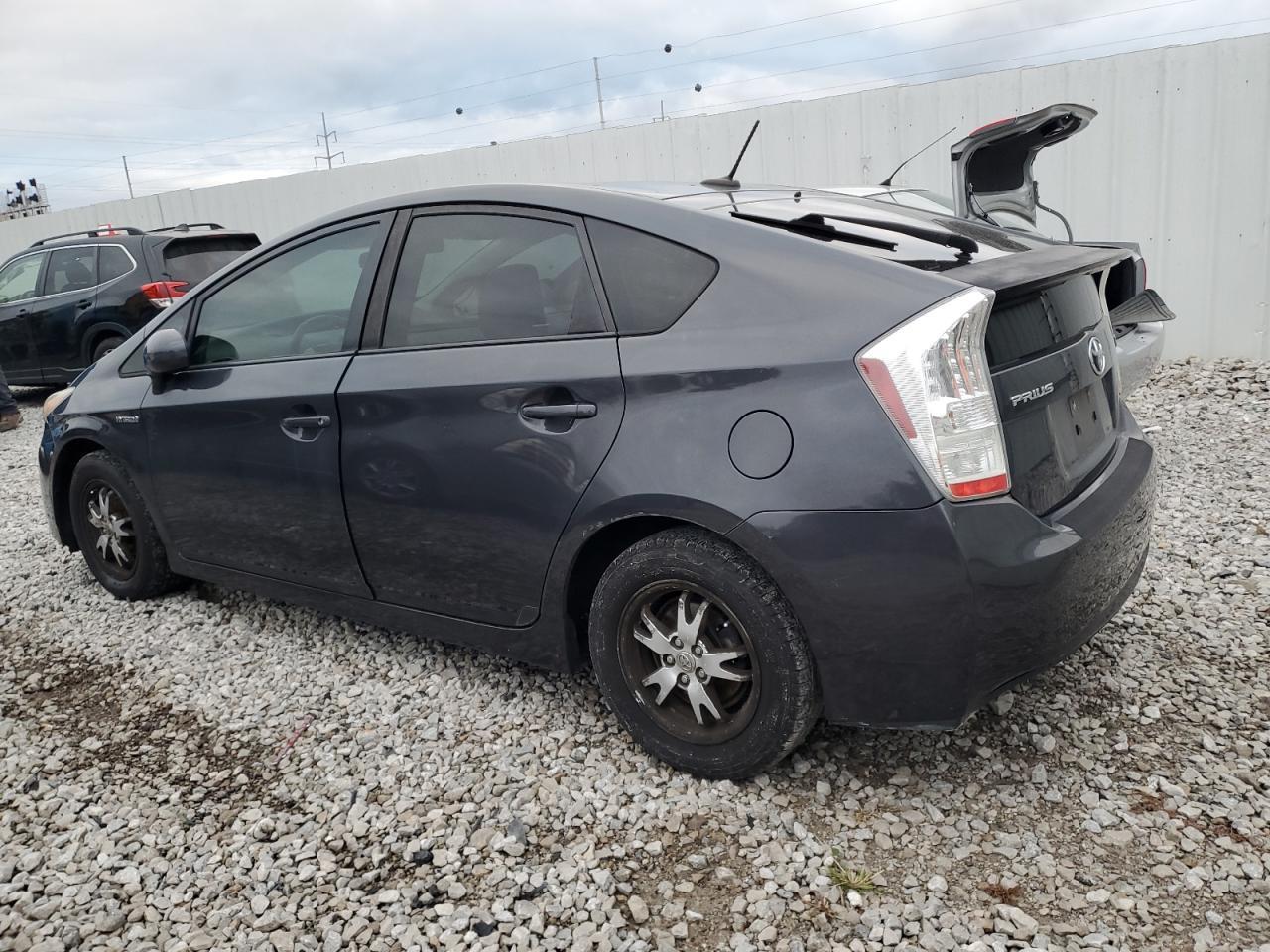 2010 TOYOTA PRIUS