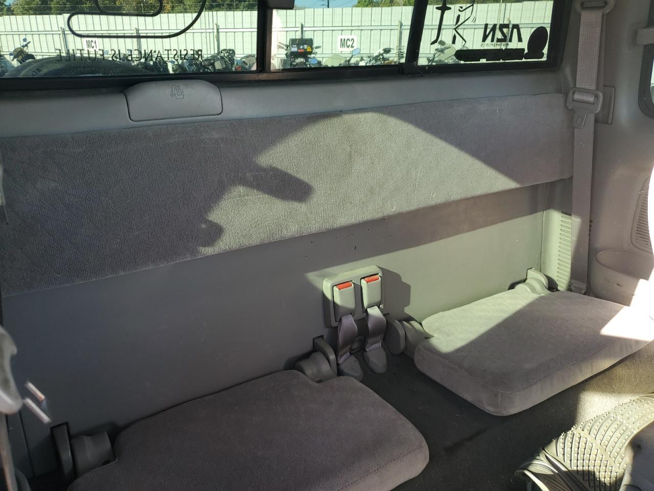 2001 TOYOTA TACOMA
