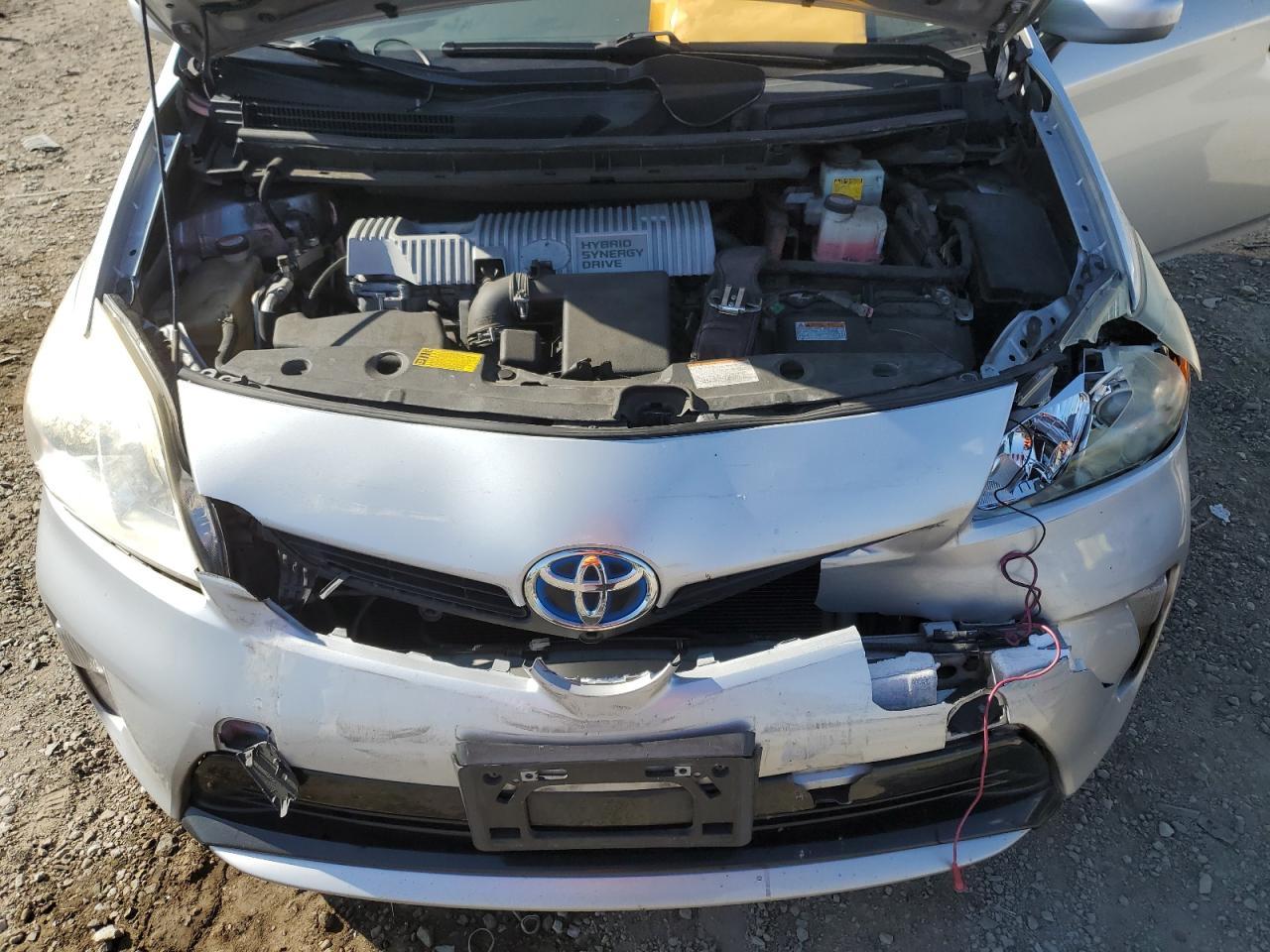 2015 TOYOTA PRIUS